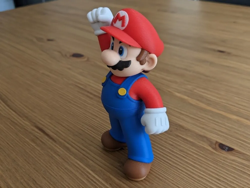 Super Mario Punho Erguido - Figura Nintendo
